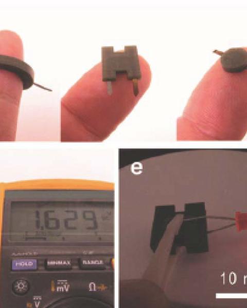 high-power_aqueous_zinc-ion_batteries_for_customized_electronic_devices.jpg